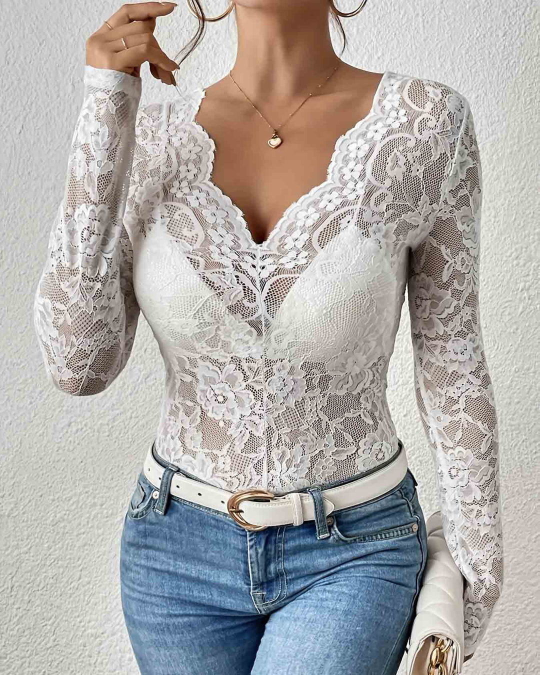 Maleney  V Neck Layering Lace Top