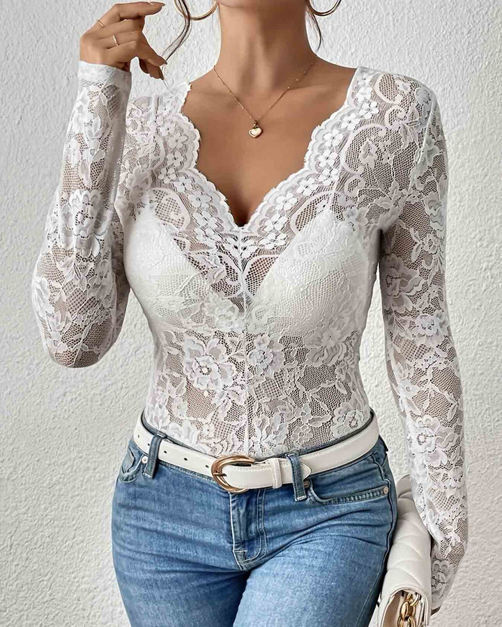 Maleney  V Neck Layering Lace Top
