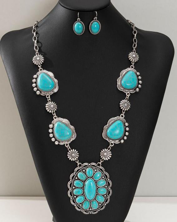 Maleney Turquoise Decor Western Necklace