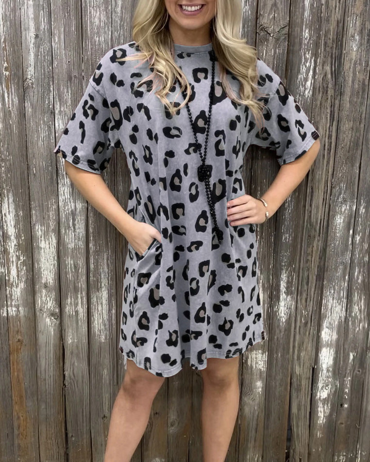 MALENEY LEOPARD PRINT ROUND NECK DRESS