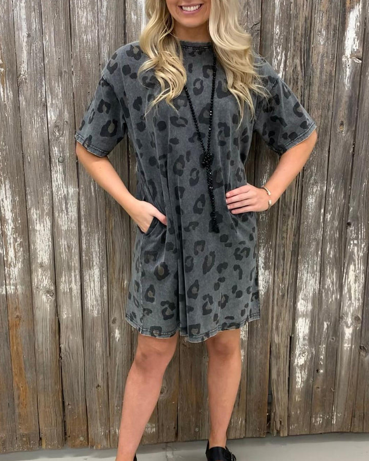 MALENEY LEOPARD PRINT ROUND NECK DRESS